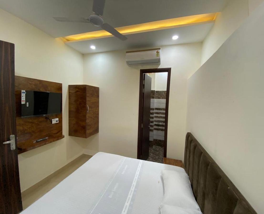 Naman Homestay Amritsar Buitenkant foto